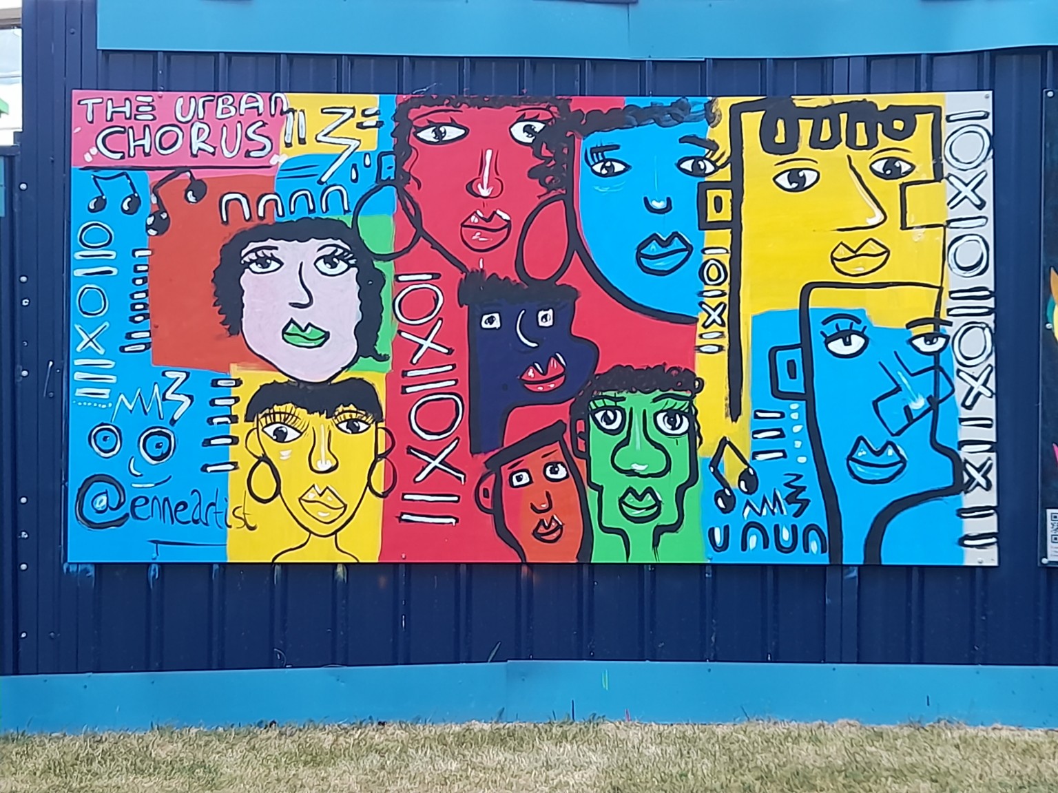 The Urban Chorus public mural by ENNÈ